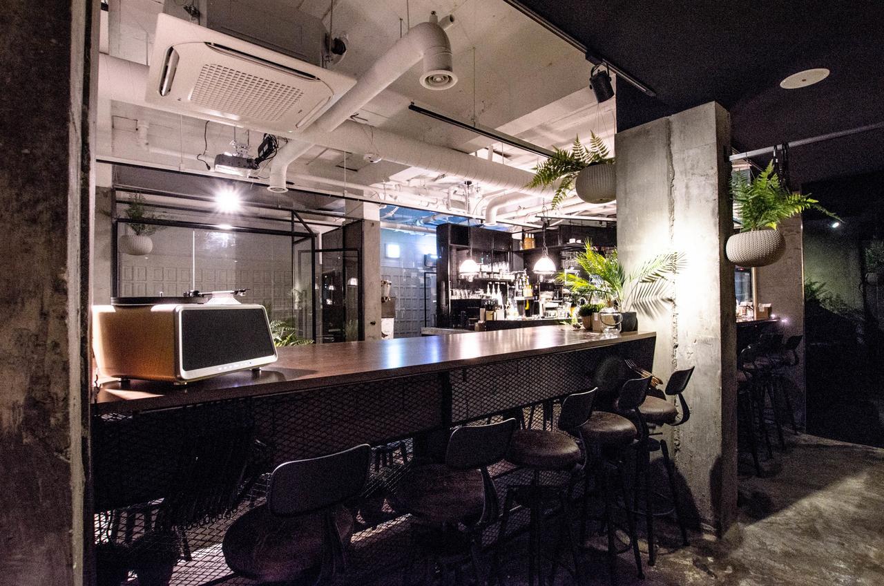 เอ็มมิโอ 2 ดีไซน์ เรสซิเดนซ์ มย็องดง Hostel โซล ภายนอก รูปภาพ