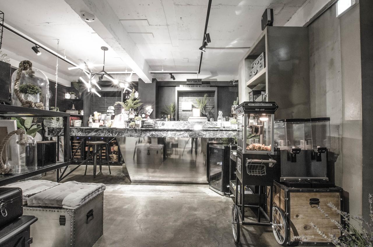 เอ็มมิโอ 2 ดีไซน์ เรสซิเดนซ์ มย็องดง Hostel โซล ภายนอก รูปภาพ